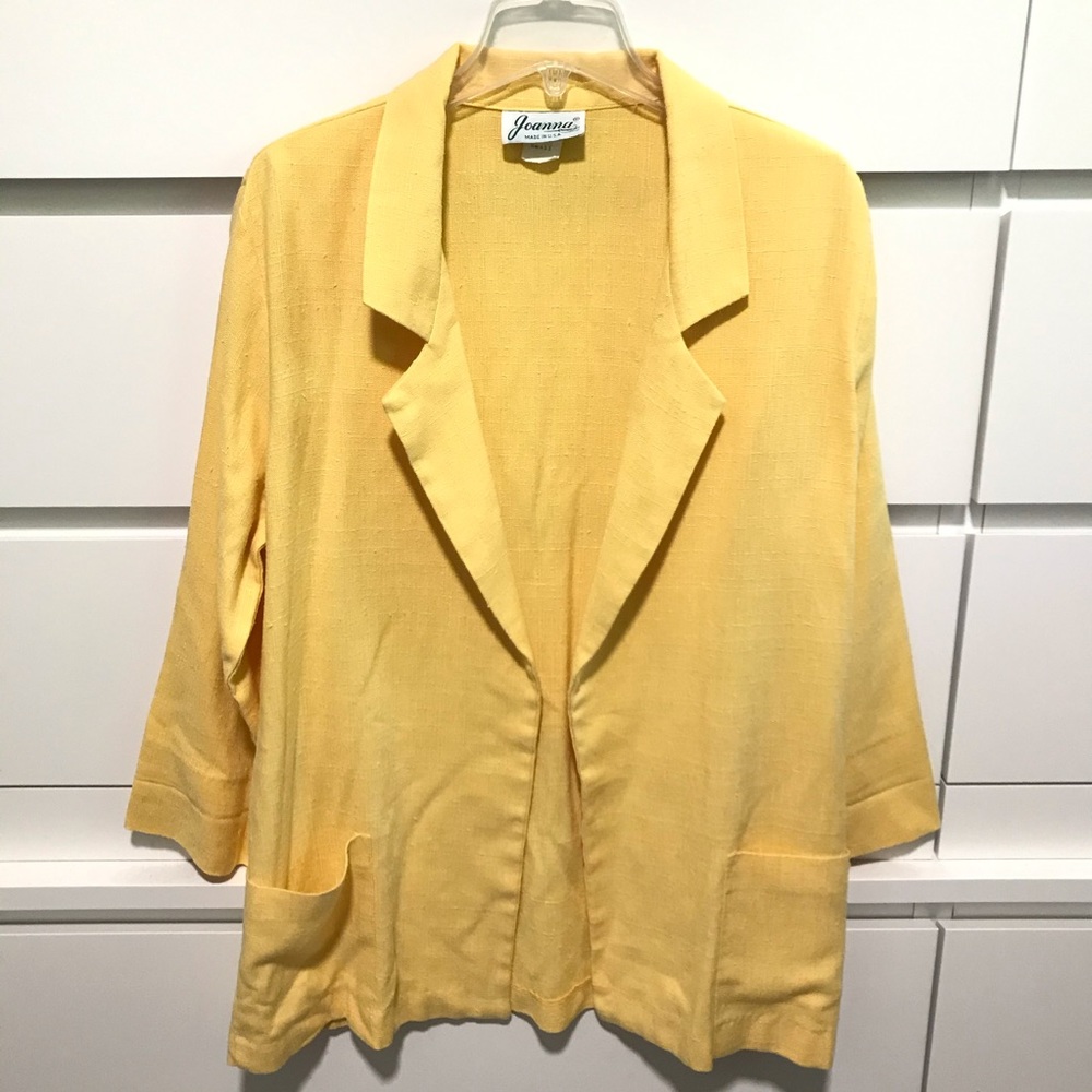 Joanna Yellow Blazer w/ Cropped Sleeves + Pockets, - Picture 6 of 6